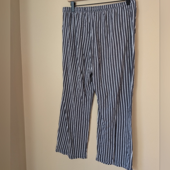 PJ Salvage Striped Lounge Pant size medium - Picture 2 of 4